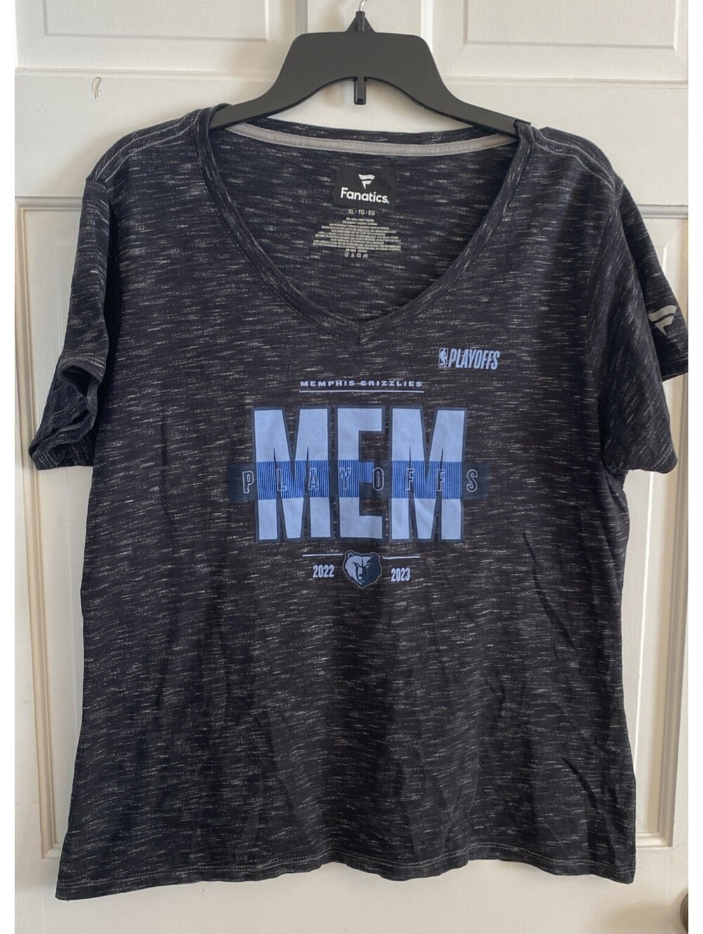 Women’s Fanatics Dark Gray Heathered VNeck Memphis Grizzlies Playoff T-shirt XL